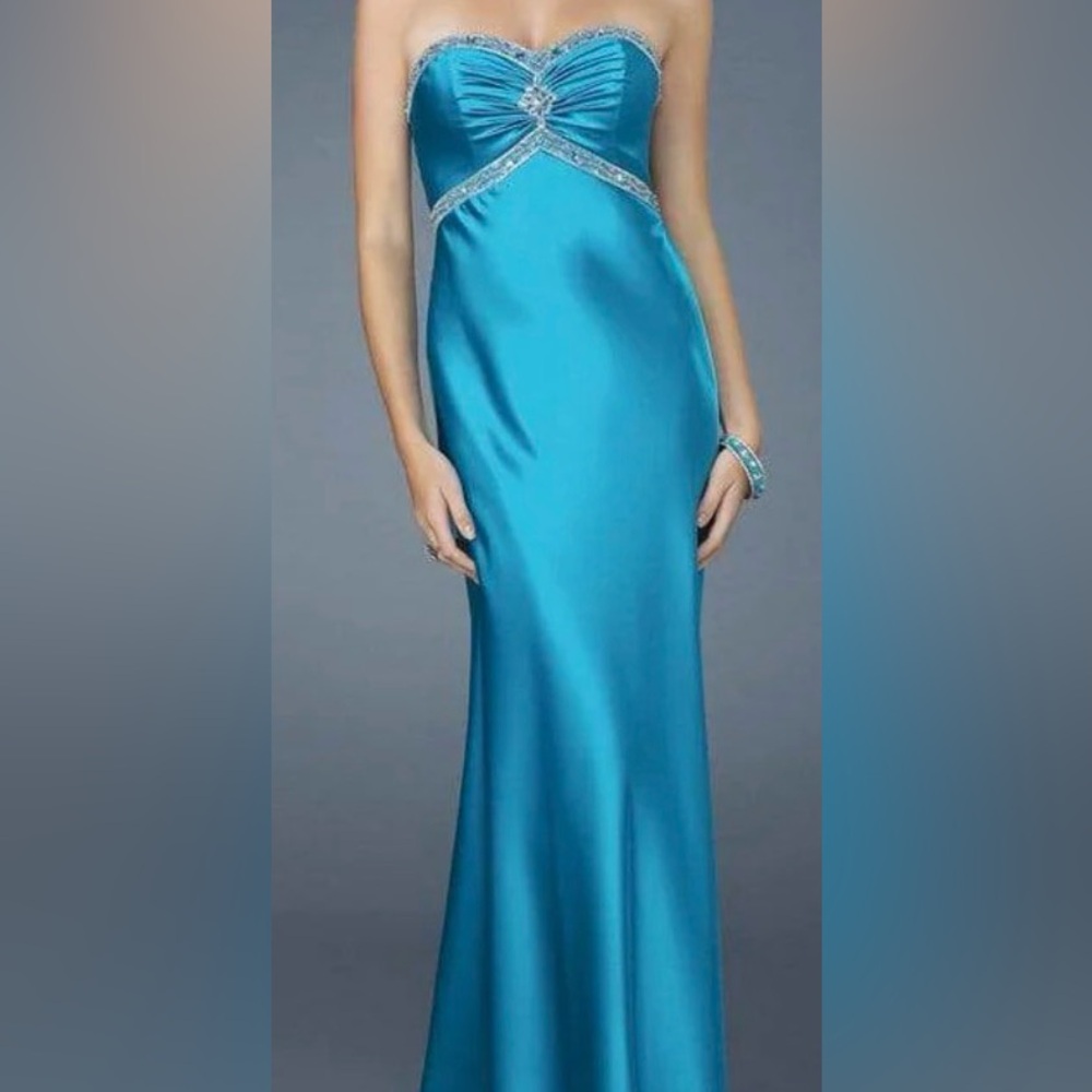 Elegant  Turquoise Satin Gown